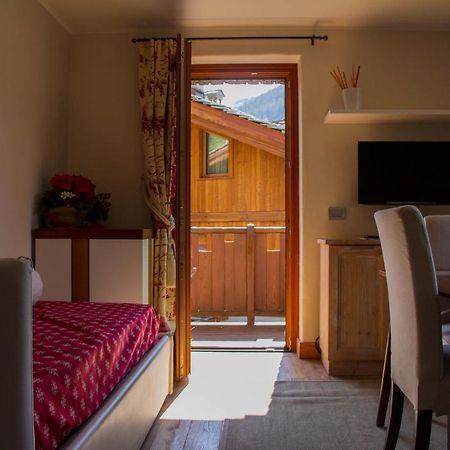 Maison Carrel Elegant 4 Breuil-Cervinia Eksteriør bilde