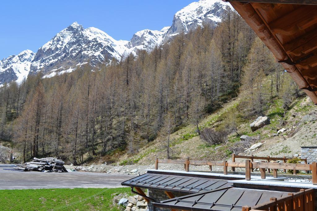 Maison Carrel Elegant 4 Breuil-Cervinia Eksteriør bilde